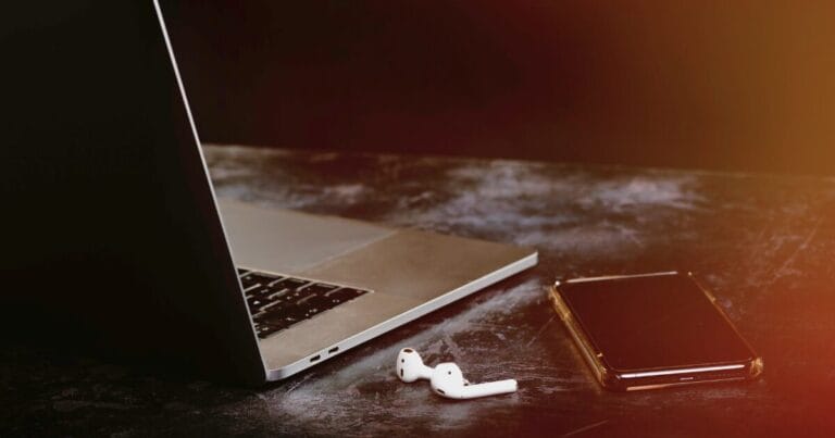 Can Airpods Connect To Hp Laptop