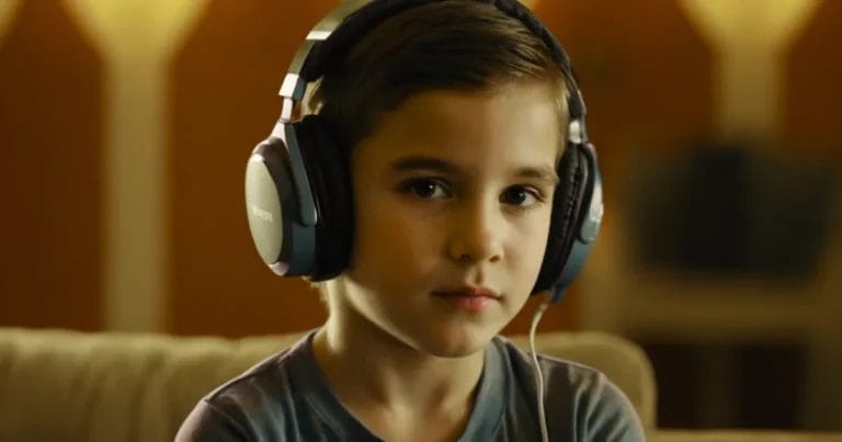 Can Kids Safely Use Headphones for Extended Periods
